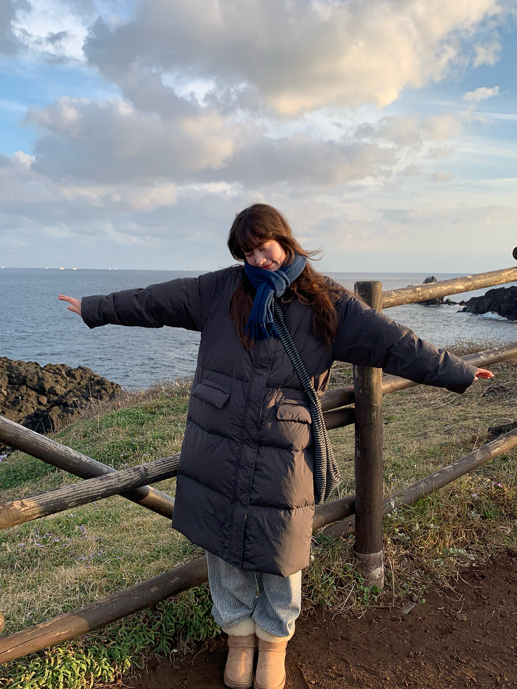 RAINY刺繍縦縞のゆったりカジュアルパンツ