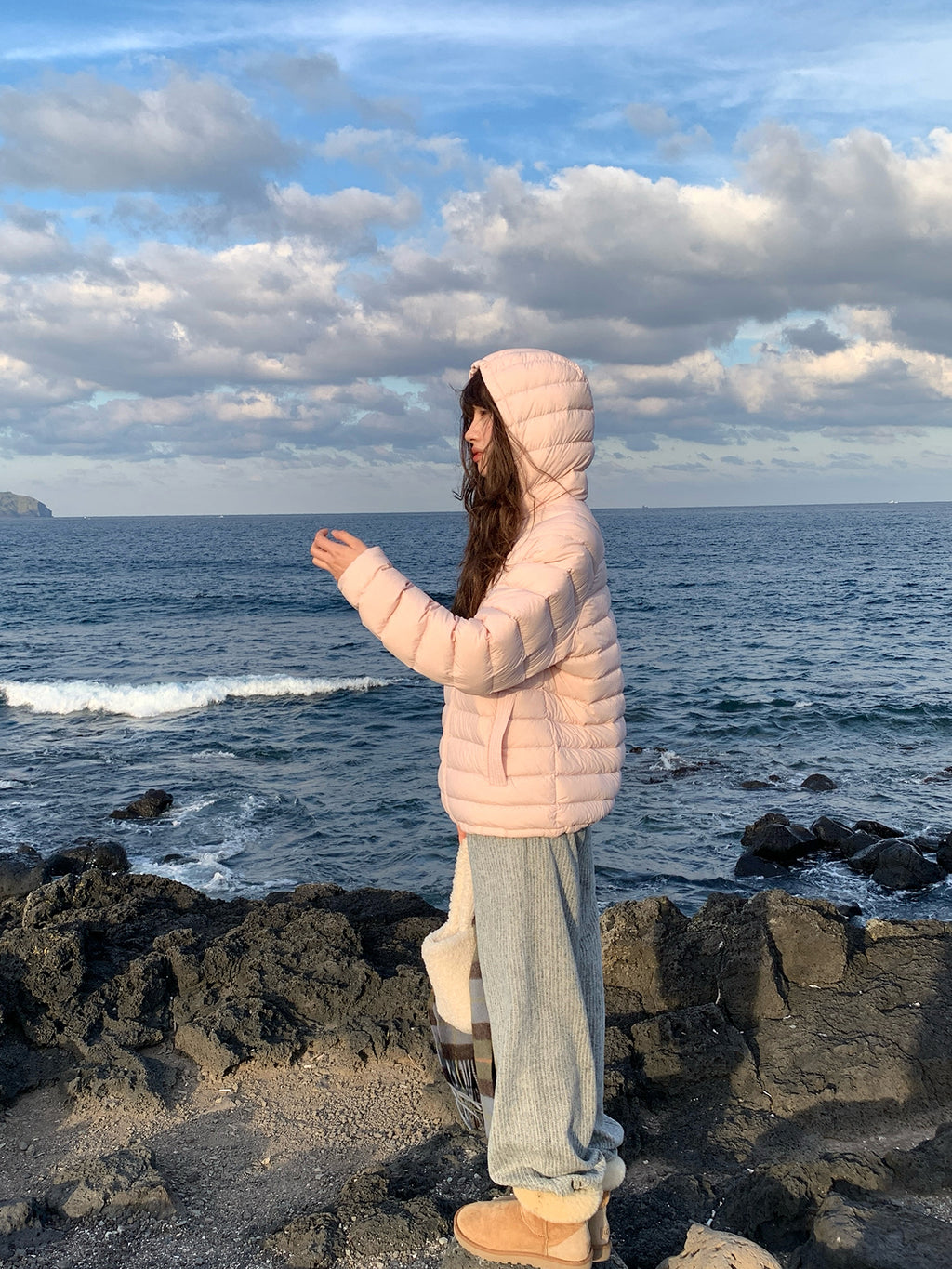 RAINY刺繍縦縞のゆったりカジュアルパンツ