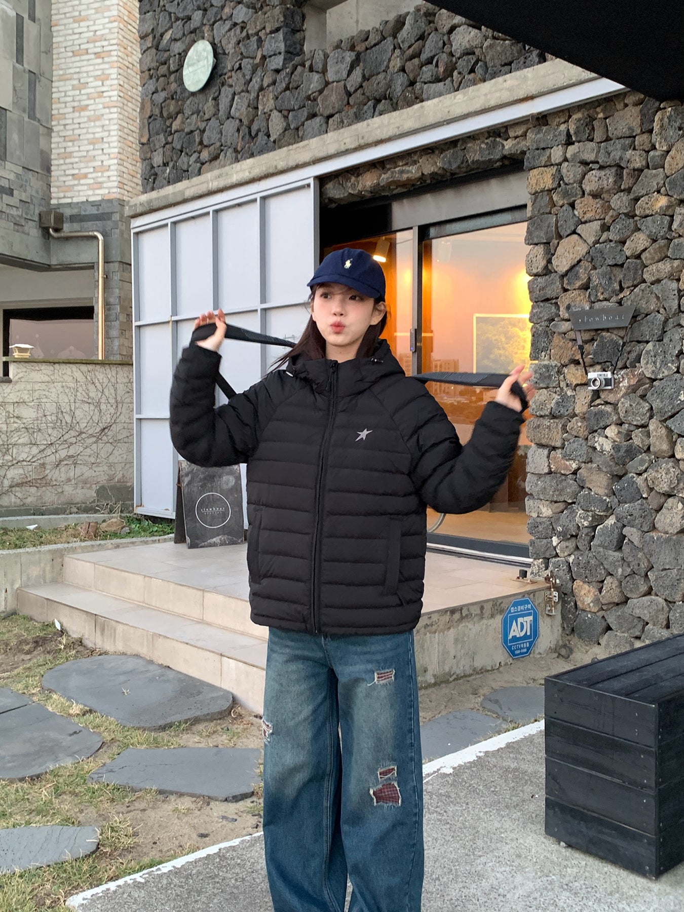 RAINY軽量連帽スペアリブダウンジャケット