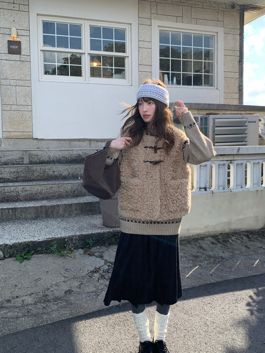 RAINY牛角ボタンベストゆったり重ね着ショート丈コート