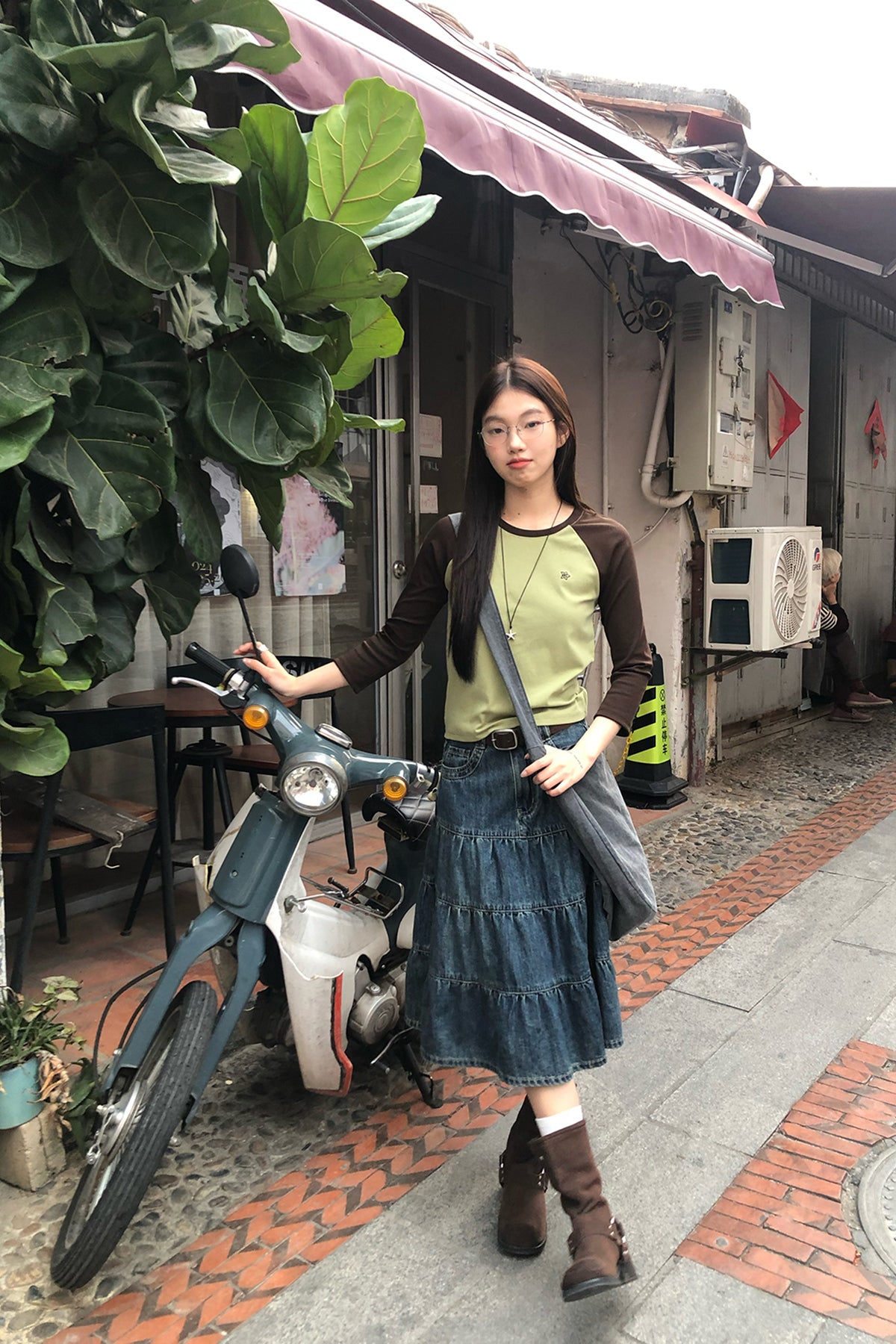 RAINY レトロウォッシュ加工のデニムハーフスカート アンブレラスカート 26SC13618X