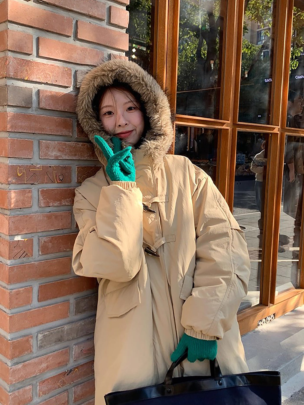 RAINY 韩系毛领连帽牛角扣羽绒服冬季女长款90白鸭绒纯色保暖外套