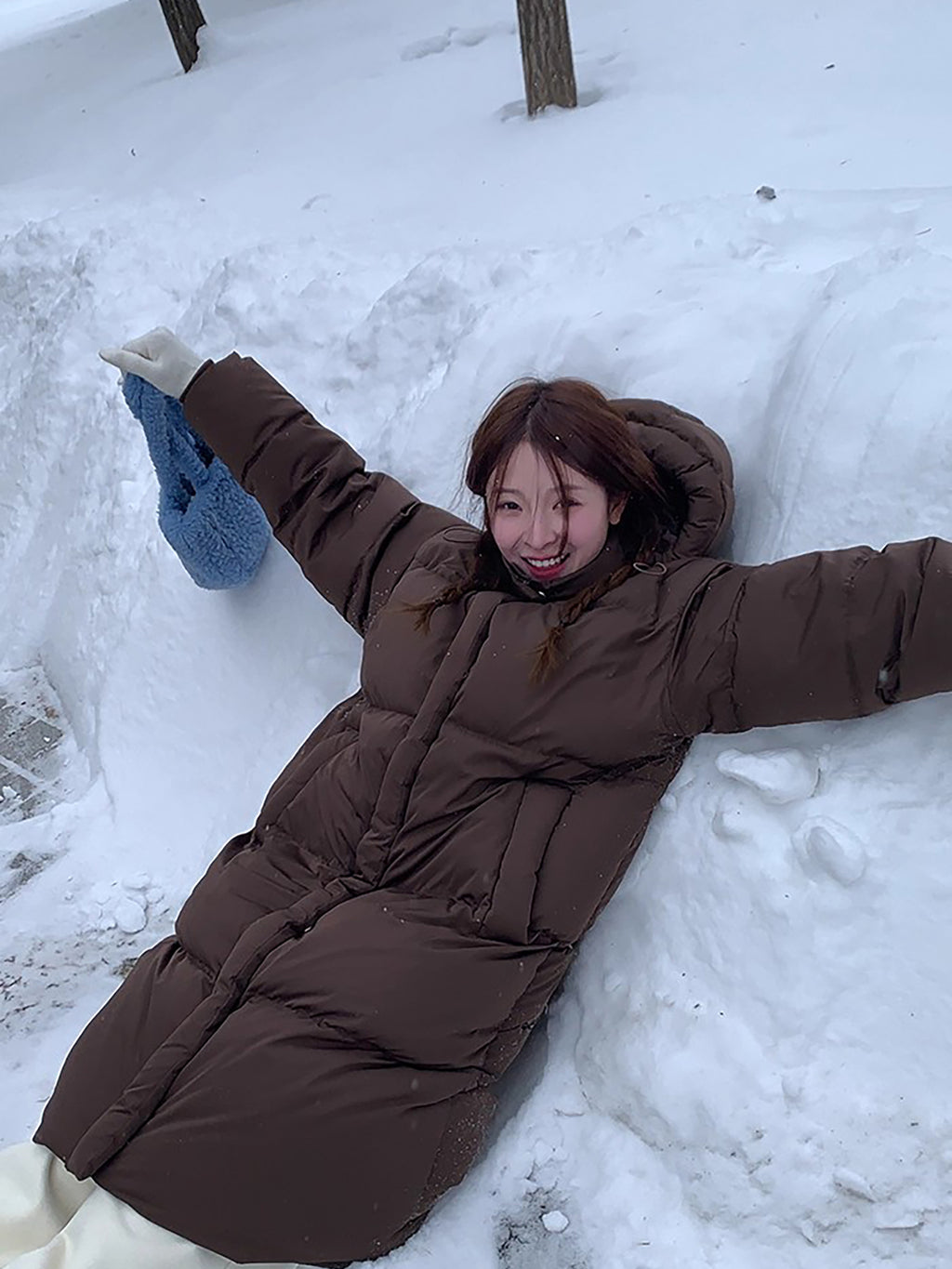 RAINY 软糯保暖防风连帽鼓鼓长款羽绒服冬季女抽绳90白鸭绒外套
