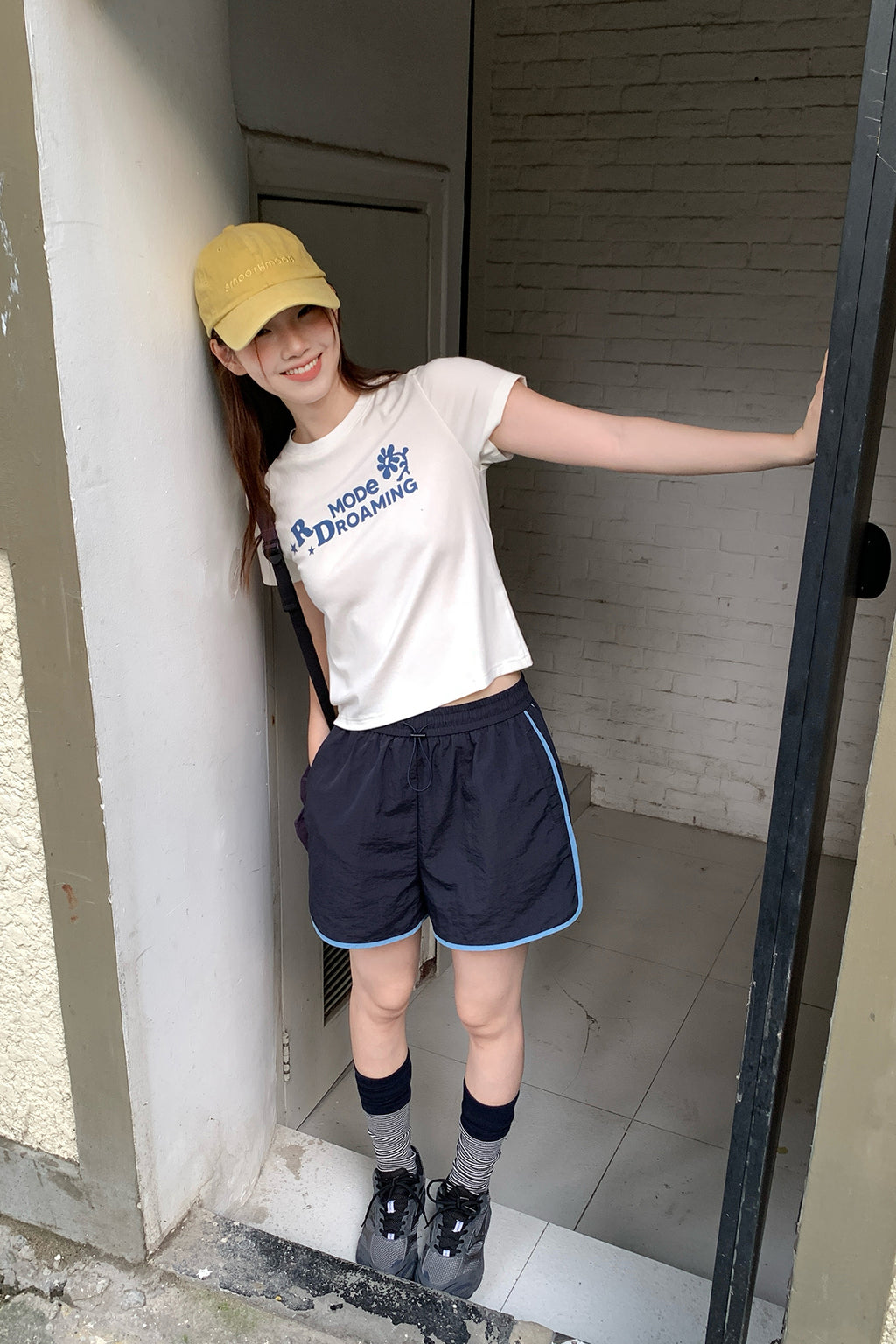 RAINYしゃれ花アルファベットTシャツ26SA23831X