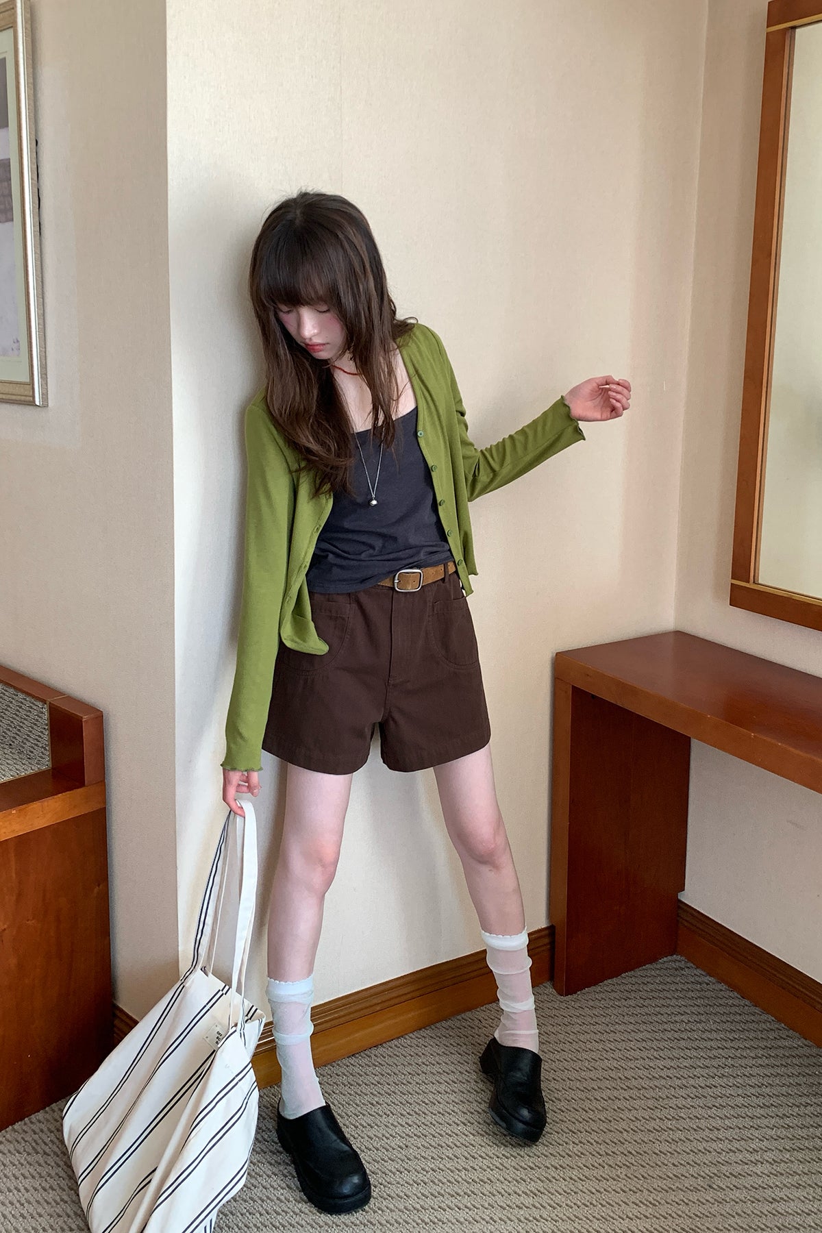 RAINY日焼け止めリラックス感Vネック薄手カーディガン26SG23724X
