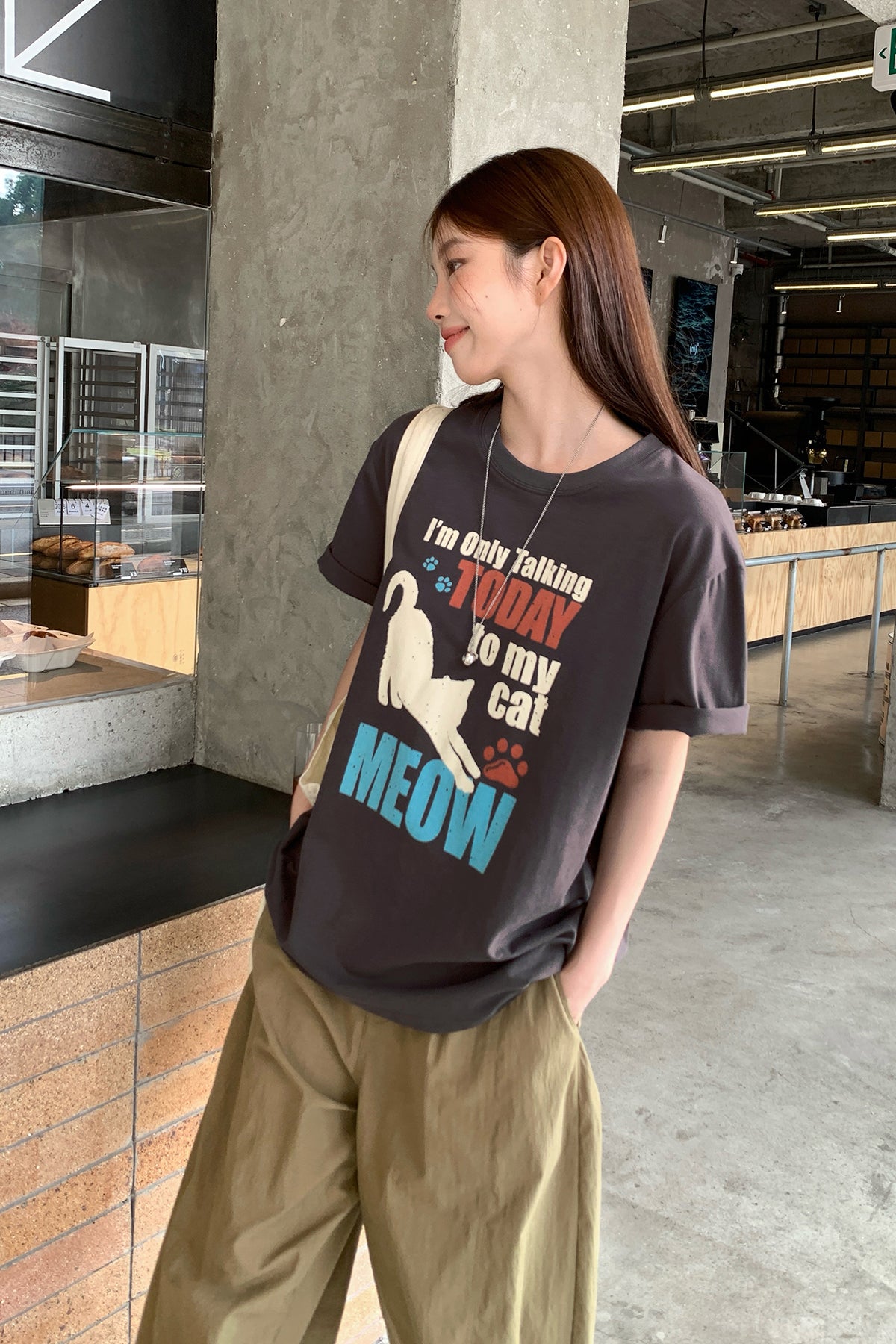 RAINY猫のアルファベットTシャツ26SA23796J