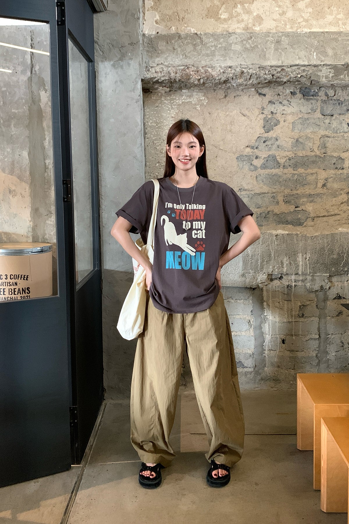 RAINY猫のアルファベットTシャツ26SA23796J