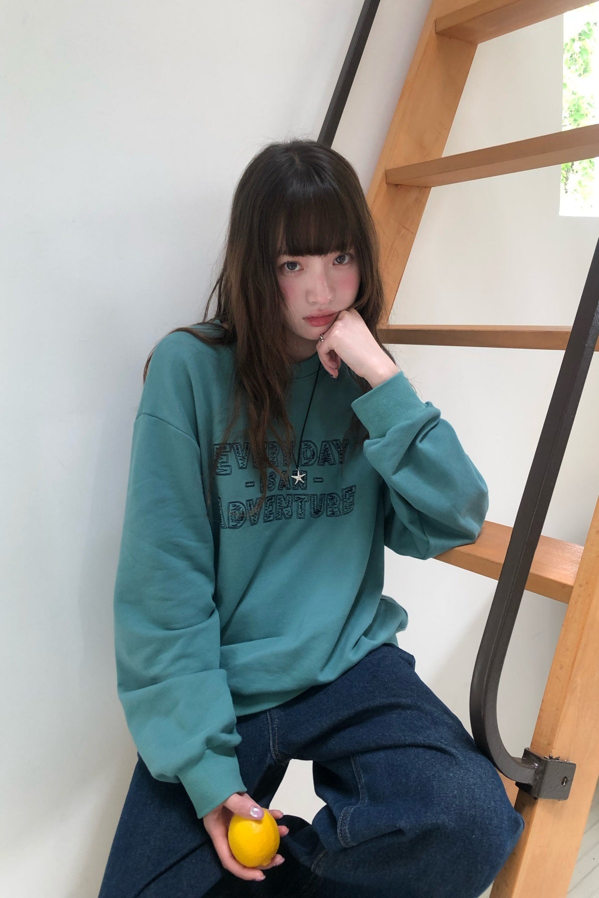 RAINYシンプルなアルファベットプリントのクルーネックパーカー 26FA63957Q