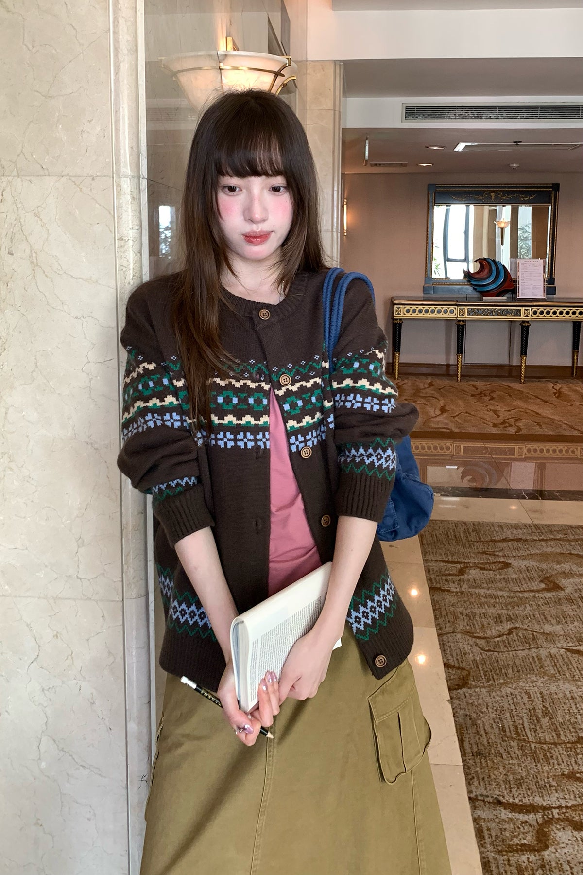 RAINY レトロで上品なフェアアイル柄ニットカーディガン 刺繍入りニットアウター 26WG23978X