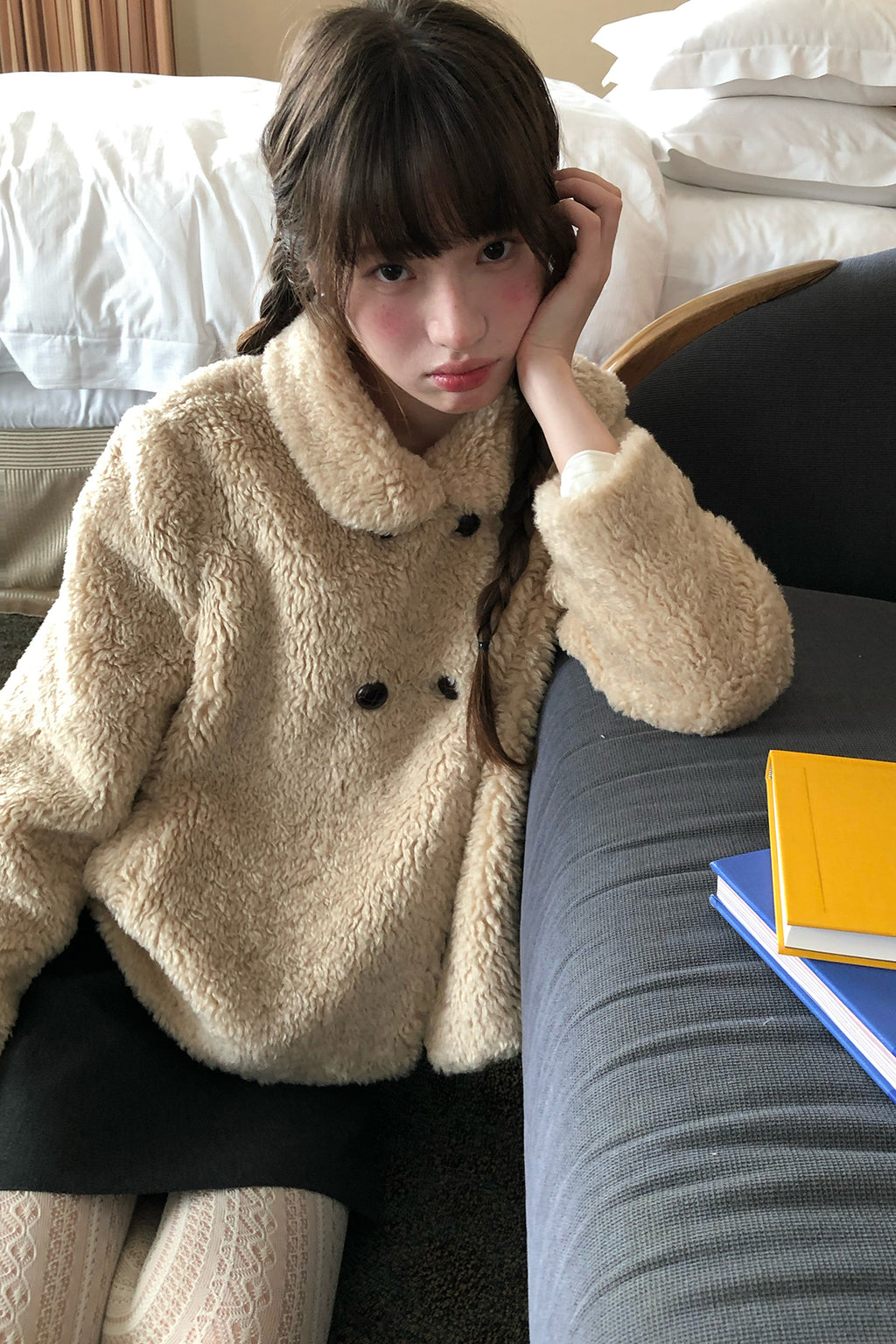 RAINY 韓国風ガーリーなダブルボタンファーコート 保温ショートコート 26WD63992J