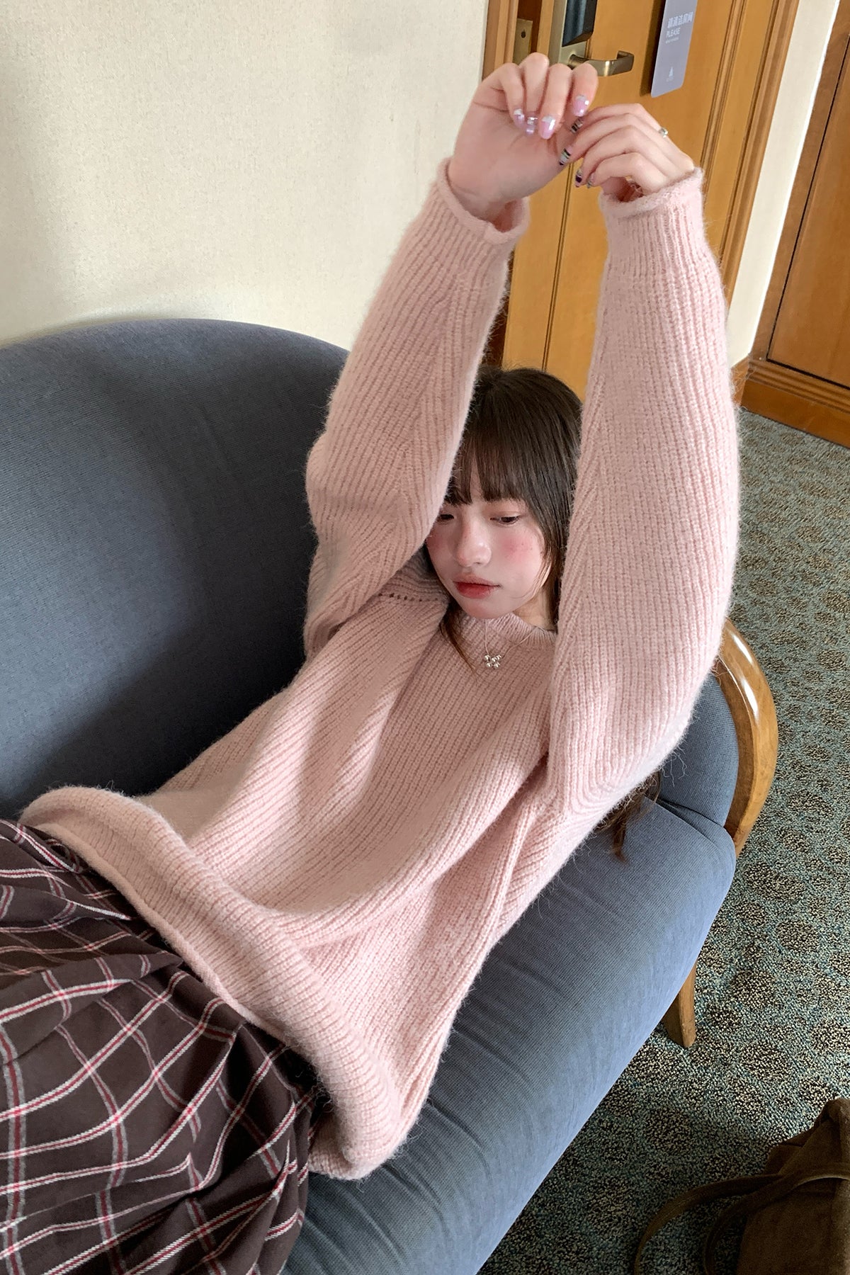 RAINY ゆったりリラックス透かし編みラグランスリーブニット ルーズフィットニットトップス 26WG13966Q
