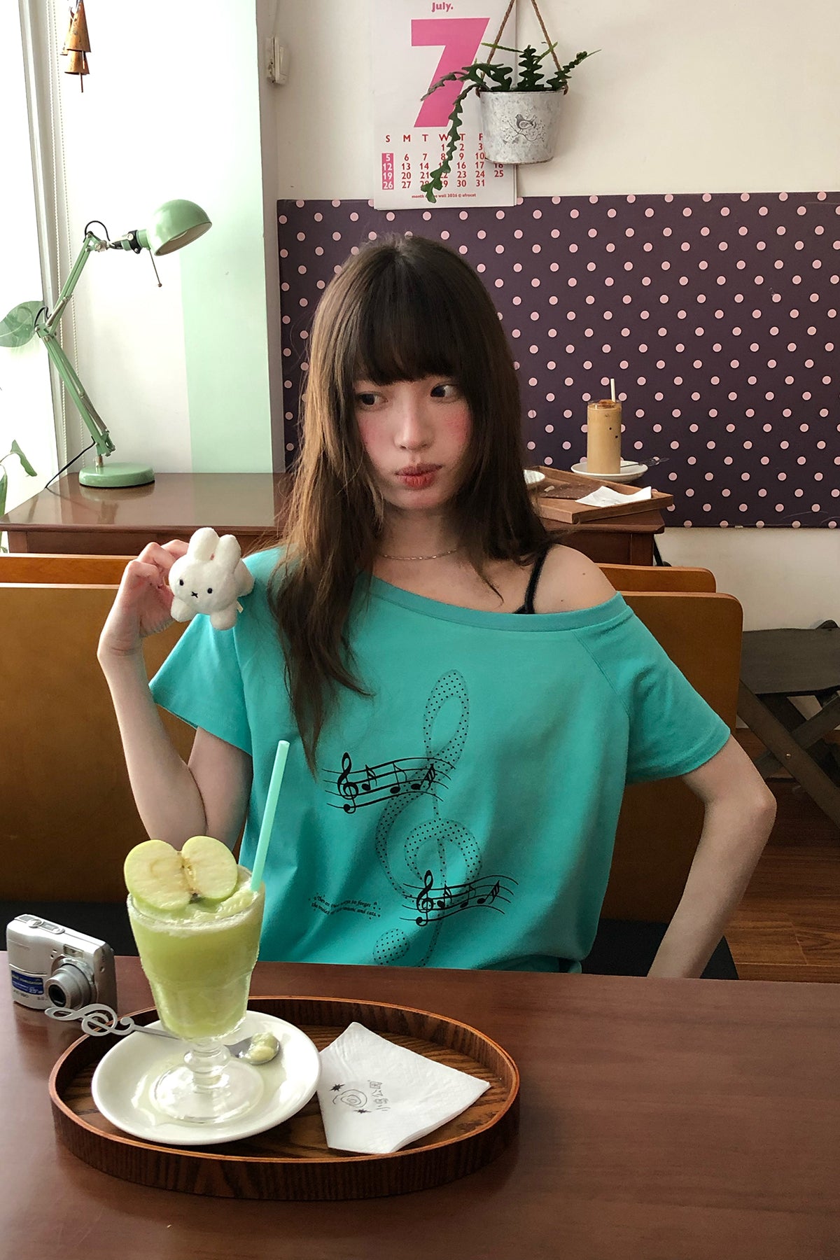 RAINY韓系音符ショルダーTシャツ26SA23888X