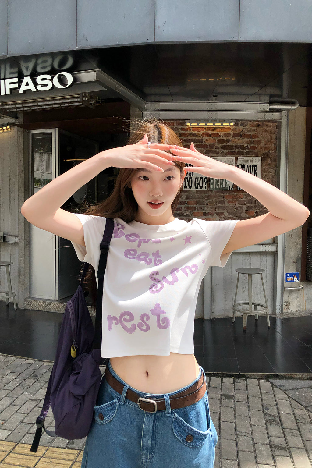 RAINY落書きプリントのアルファベットTシャツ26SA23886Q