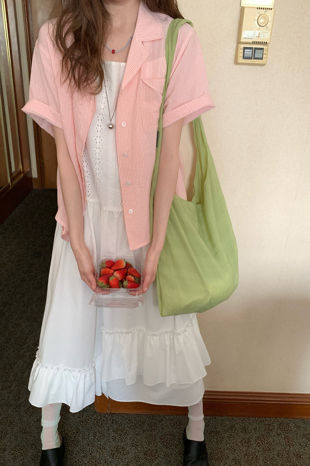 RAINY夏のフレッシュでラフなキューバネックシャツ26SA43693J