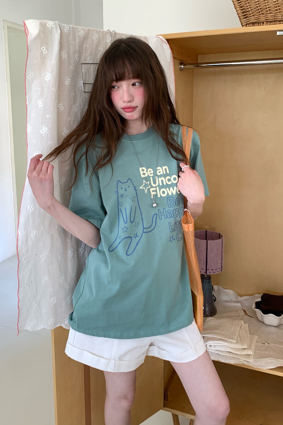RAINY 韓国風カワイイキュートな猫柄ラウンドネックTシャツ26SA23793X