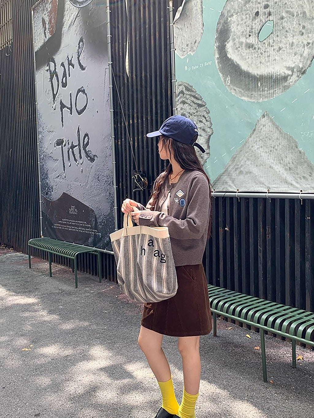 RAINY レトロコーデュロイミディスカート 春/秋 レディース ルーズフィット Aライン ハイウエスト ショートスカート 万能