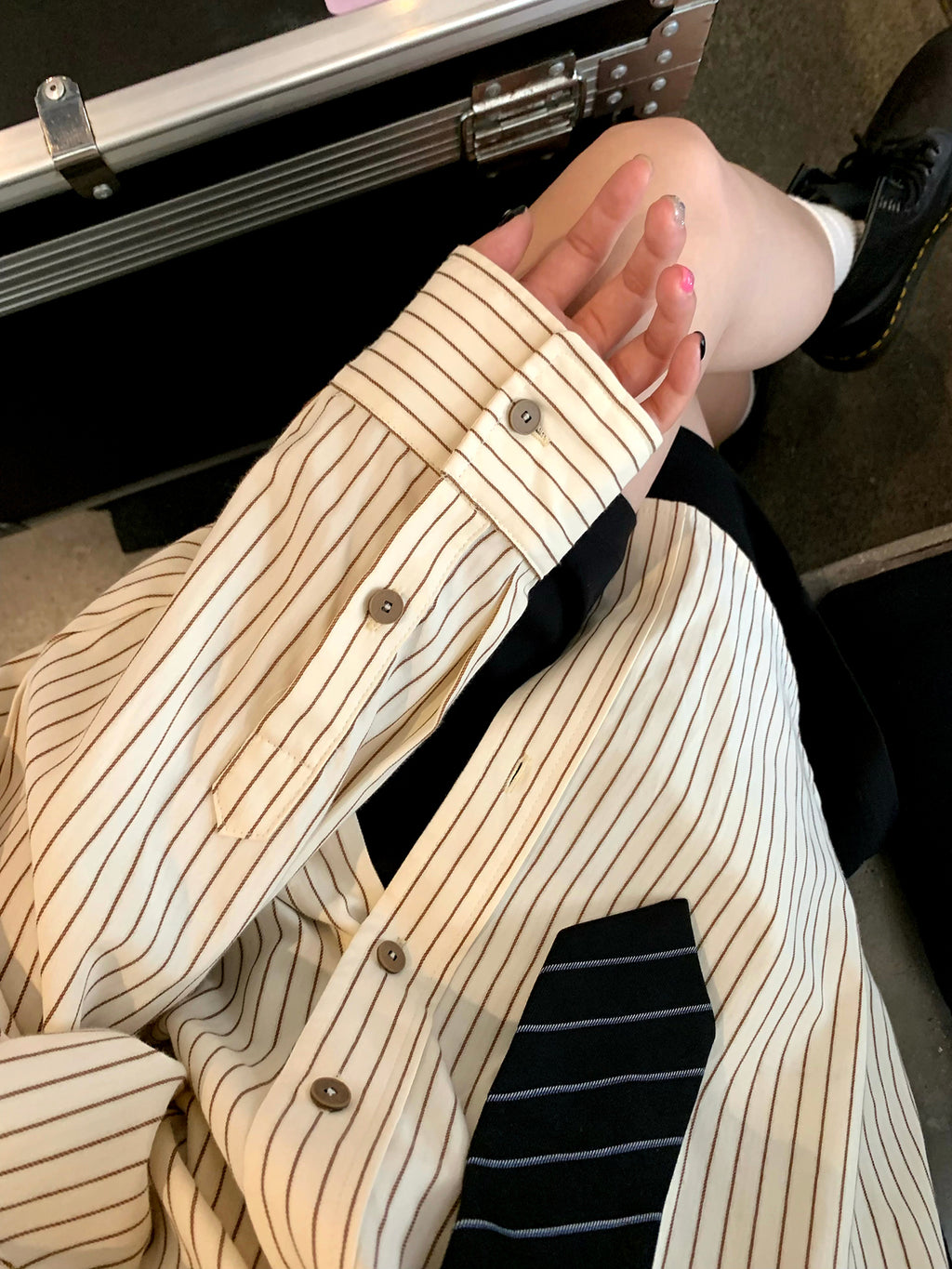 RAINYストライプラグランスリーブ肌理感シャツ女 22FWA1585J