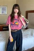 RAINY 여유로운 여름 느낌 과일 알파벳 프린트 티셔츠 25SA23174C