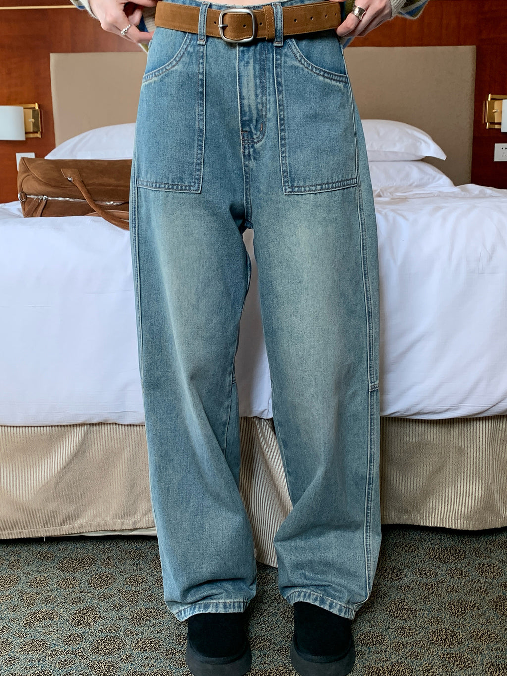 RAINY 万能ルーズフィットジーンズ（トップステッチポケット付き）、秋冬レディースアメリカンスタイルレトロハイウエストワイドレッグパンツ