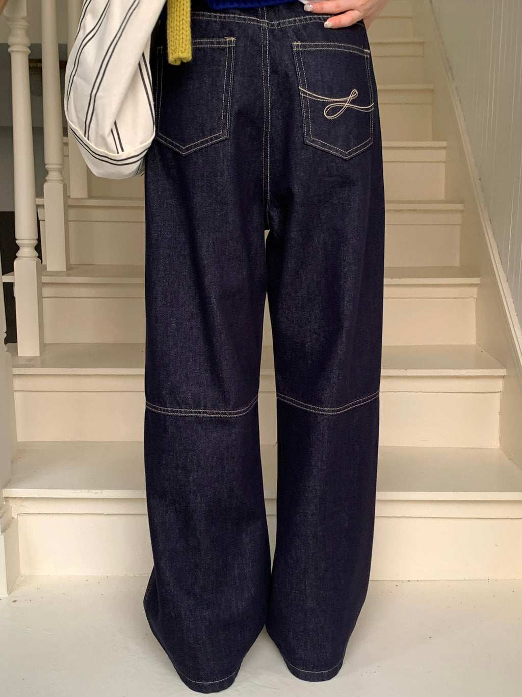 RAINY 万能ルーズフィットジーンズ（トップステッチポケット付き）、秋冬レディースアメリカンスタイルレトロハイウエストワイドレッグパンツ