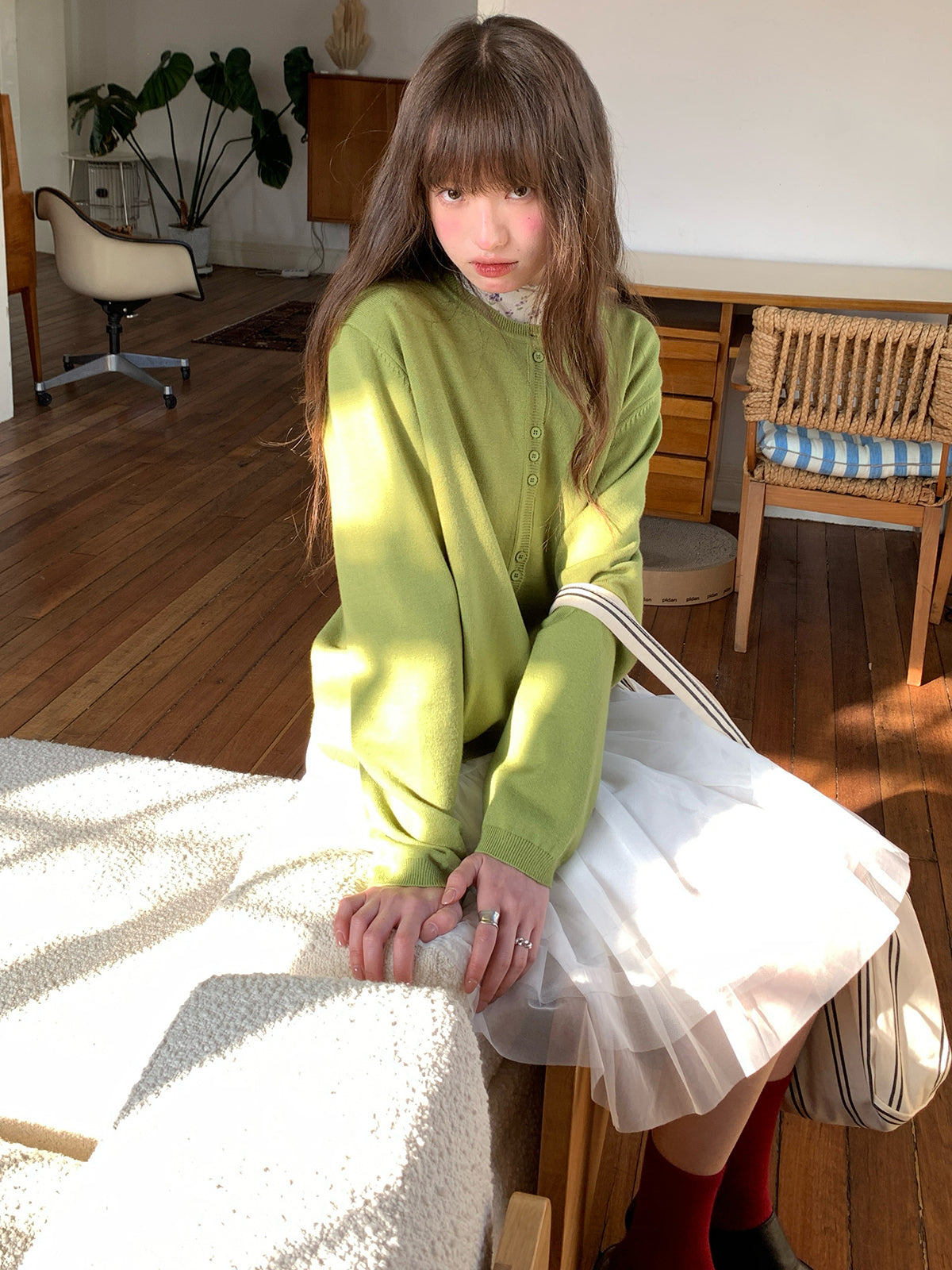 RAINY 100マイクロゆったりクルーネックニット26SG23641Y