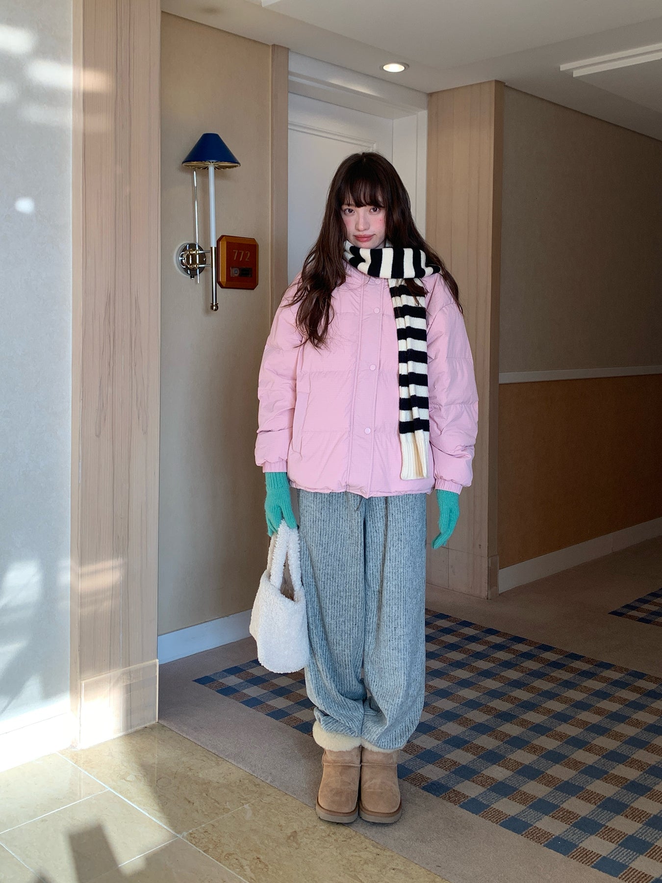 RAINY刺繍縦縞のゆったりカジュアルパンツ