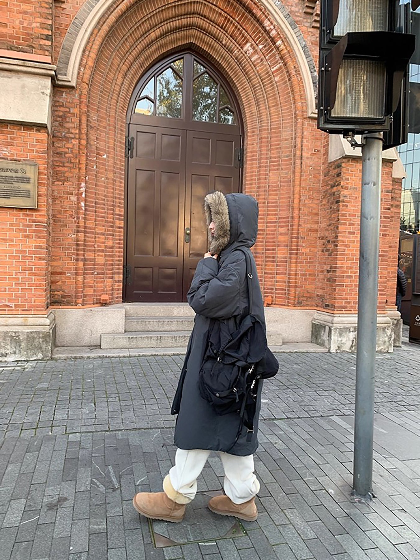 RAINY 韩系毛领连帽牛角扣羽绒服冬季女长款90白鸭绒纯色保暖外套