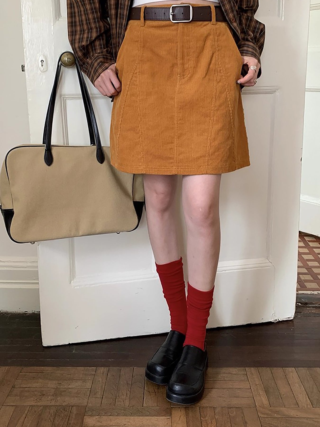 RAINY レトロコーデュロイミディスカート 春/秋 レディース ルーズフィット Aライン ハイウエスト ショートスカート 万能