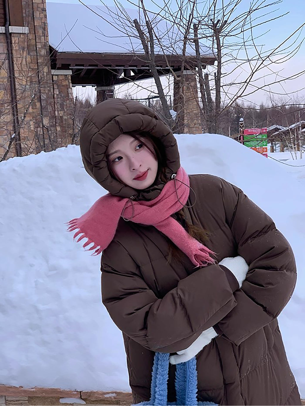 RAINY 软糯保暖防风连帽鼓鼓长款羽绒服冬季女抽绳90白鸭绒外套