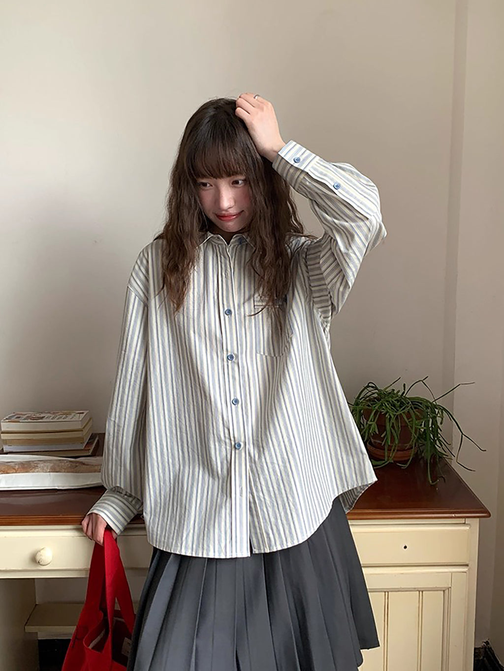 RAINY 韓国風 ゆったりめ ストライプ柄 長袖シャツ パッチポケット ドロップショルダー - 春秋に活躍する万能レトロブルーシャツ