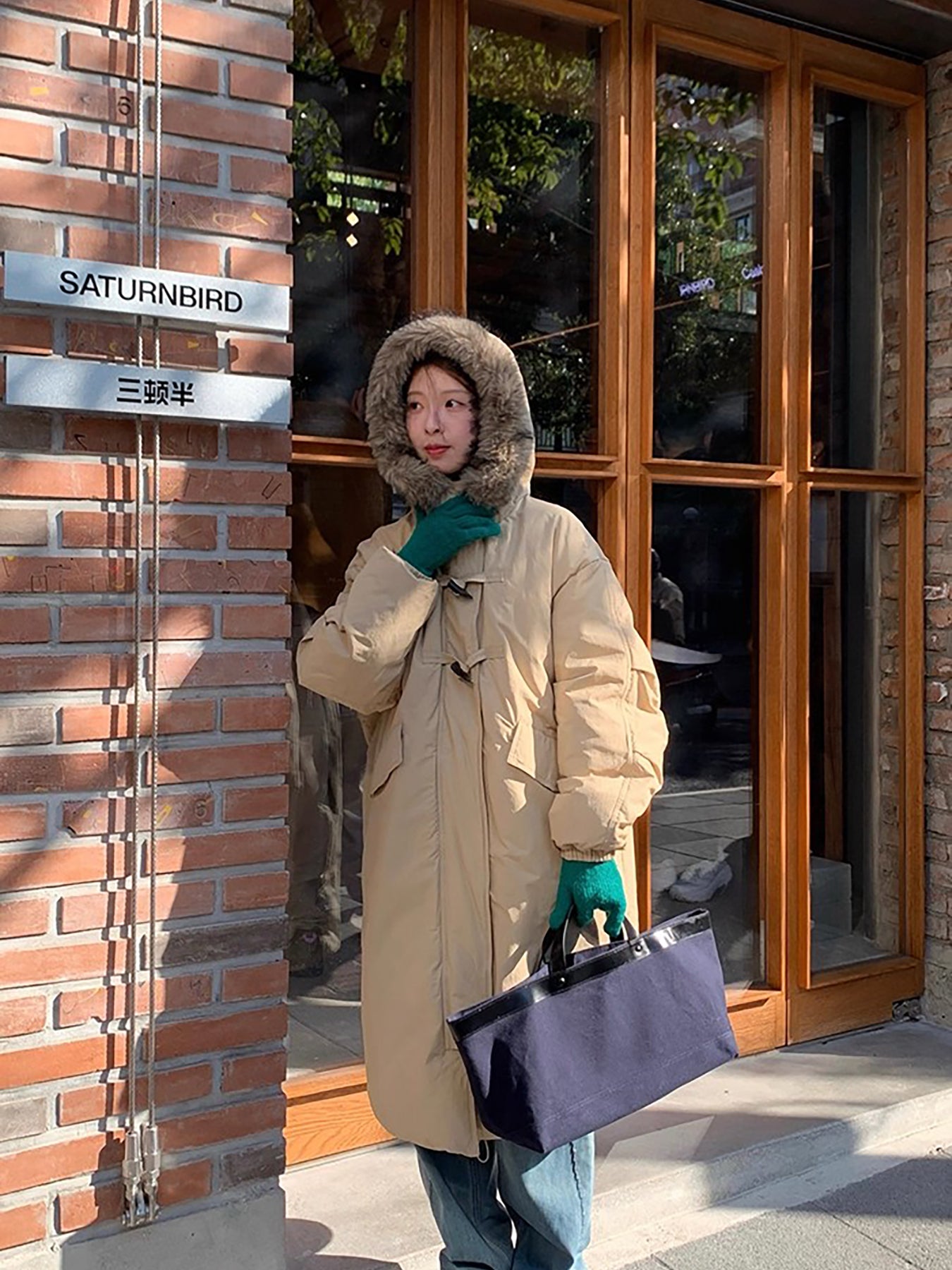 RAINY 韩系毛领连帽牛角扣羽绒服冬季女长款90白鸭绒纯色保暖外套