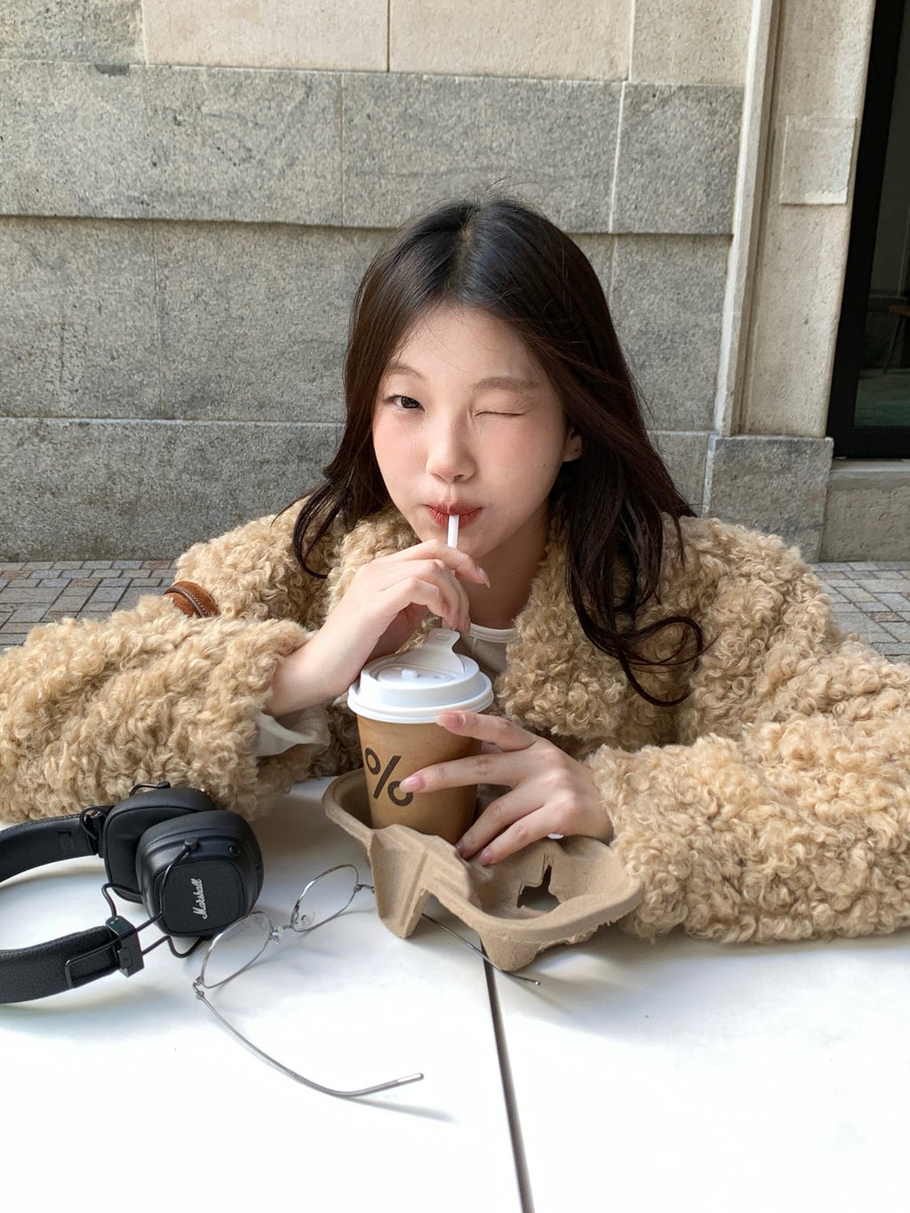 RAINY ゆったりとしたシンプルなショート丈ラムウール秋冬レディースレトロウール韓国風暖かいキルティングファーコート